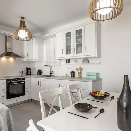 Dionysus House And Ariadne