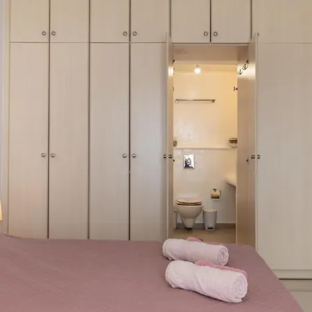 Dionysus House And Ariadne * Stelida (Naxos)